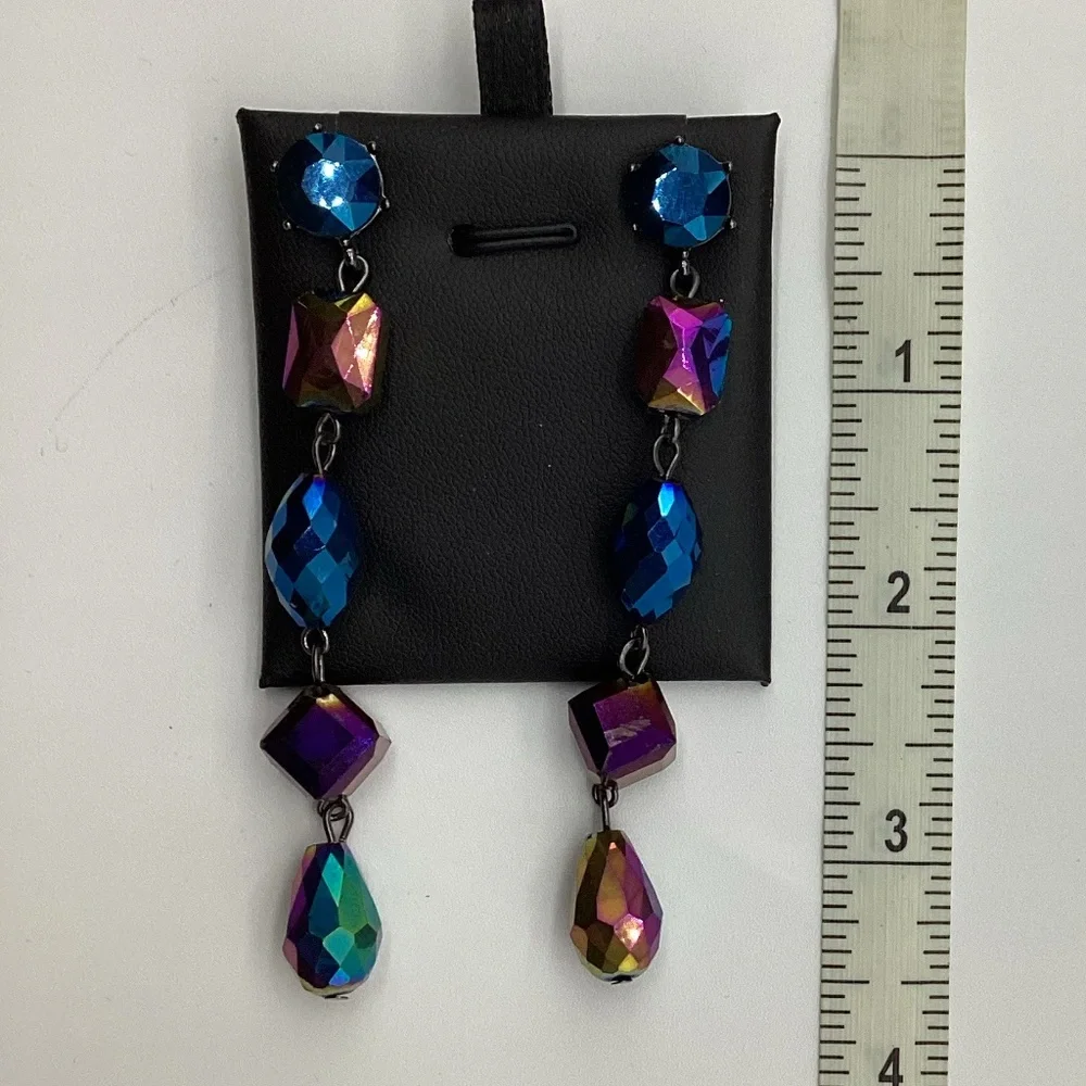 187. Geometric Dangling Gem Tone Earrings VGUC